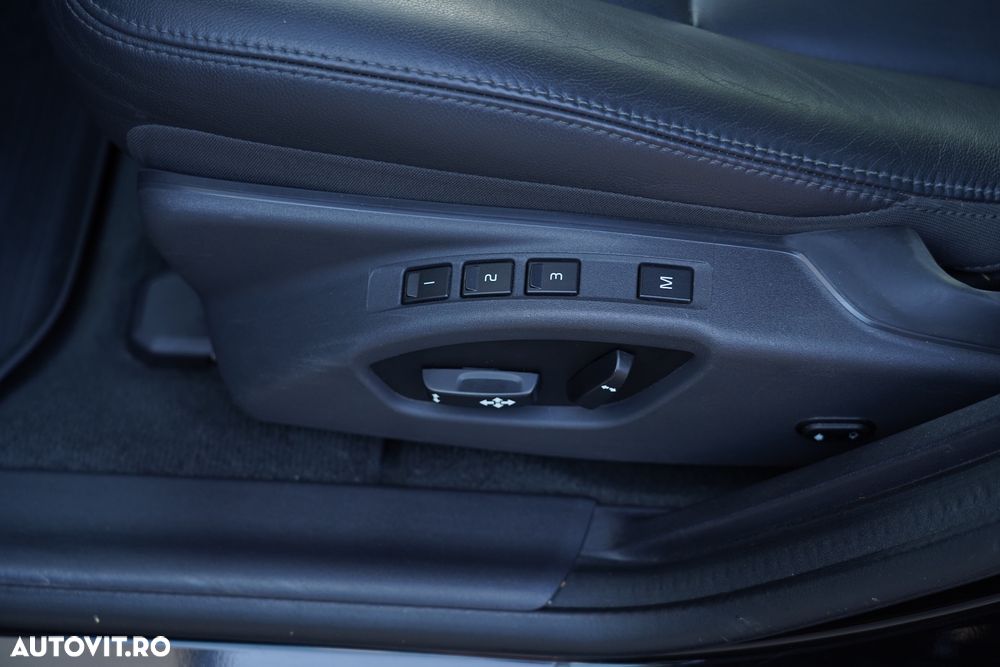 Volvo V60 D4 Geartronic Summum - 22