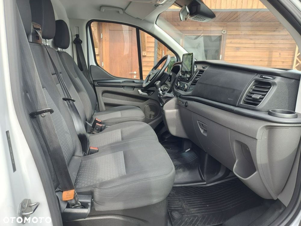 Ford Transit Custom - 17