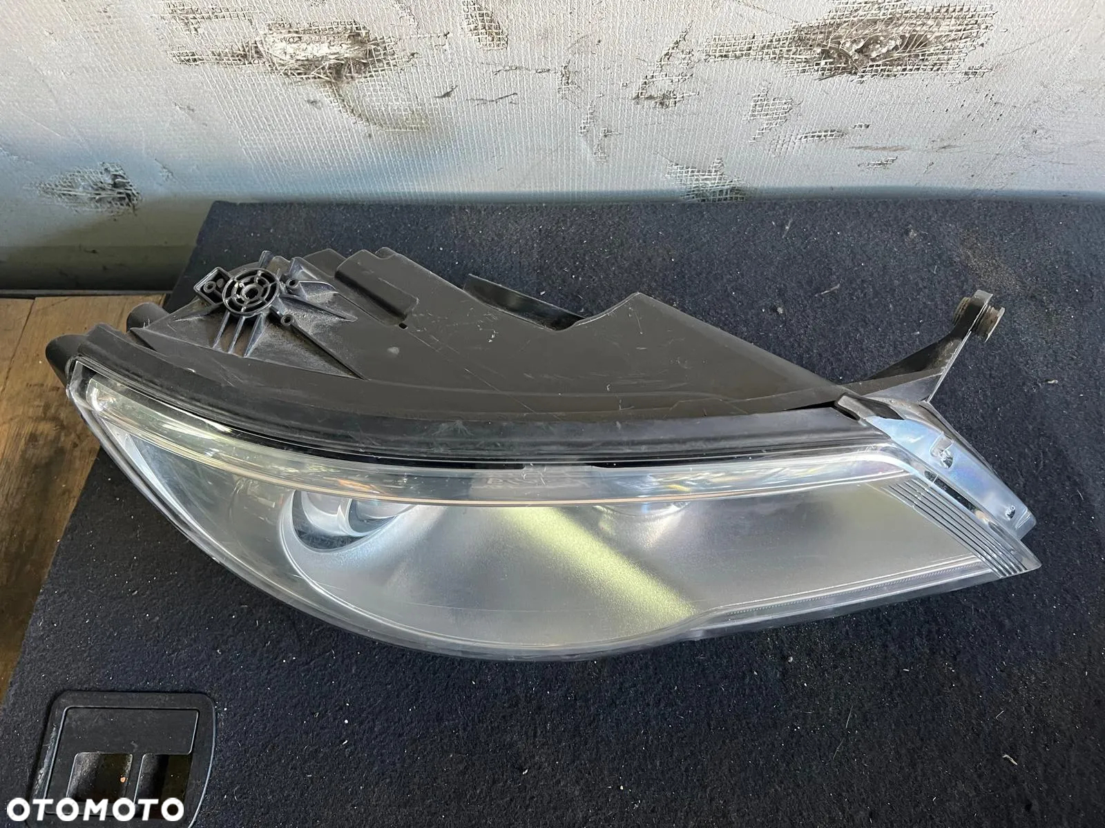 Lampa Prawa Przód VW Tiguan I Lift Bi-Xenon Skrętny 5N1941032T - 2