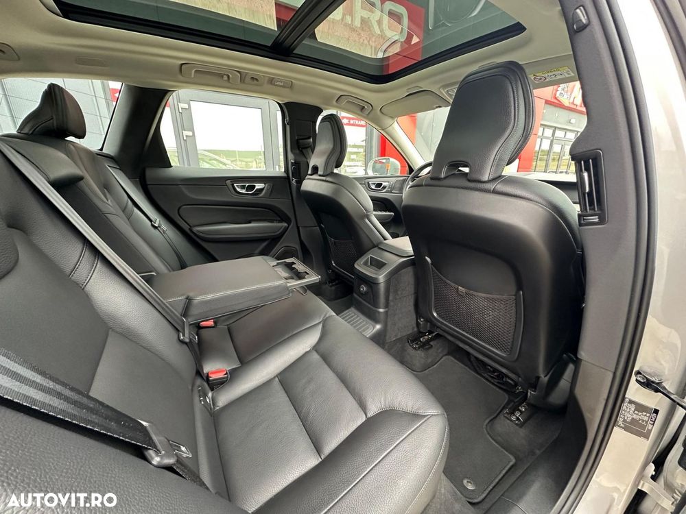 Volvo XC 60 Recharge T6 Twin Engine eAWD Inscription Expression - 20