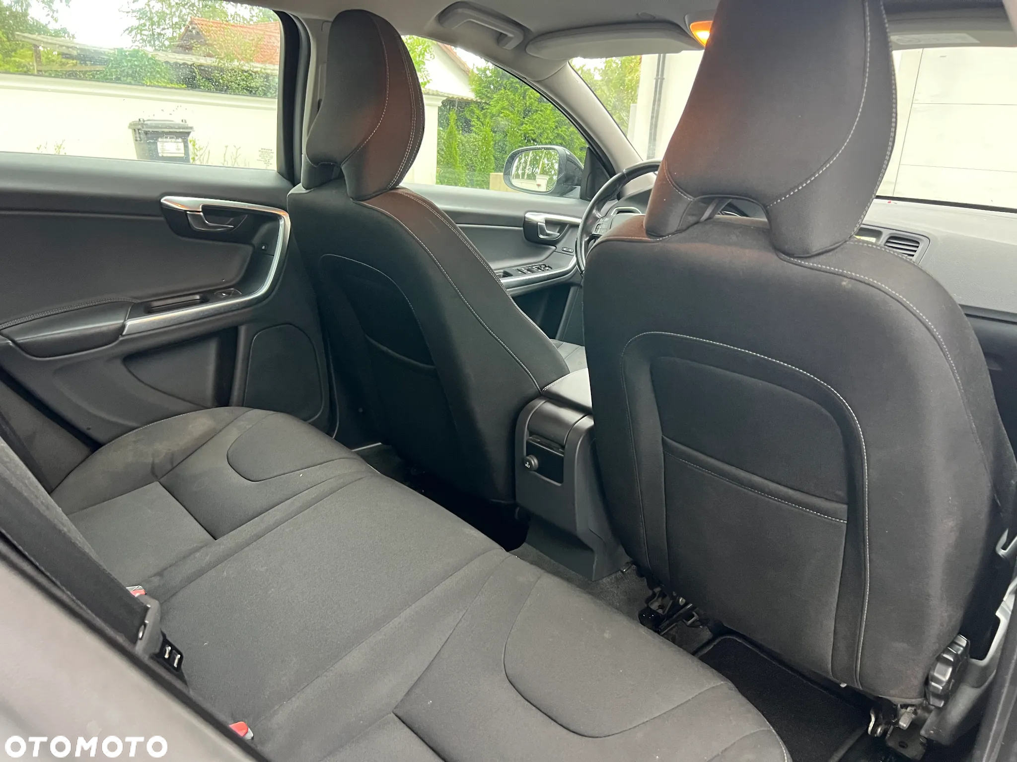 Volvo V60 D4 Edition - 22