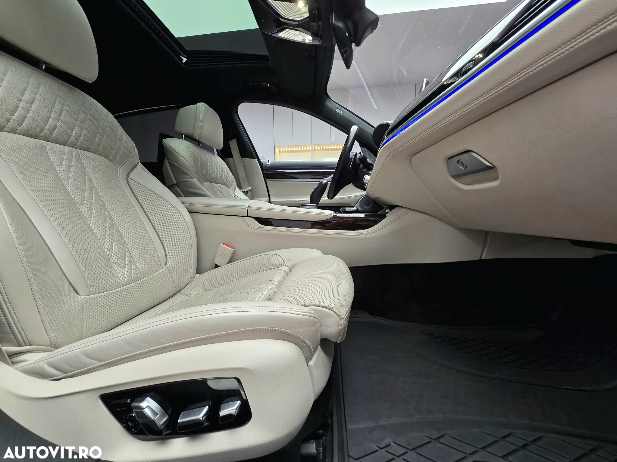 BMW Seria 7 750Ld xDrive - 19