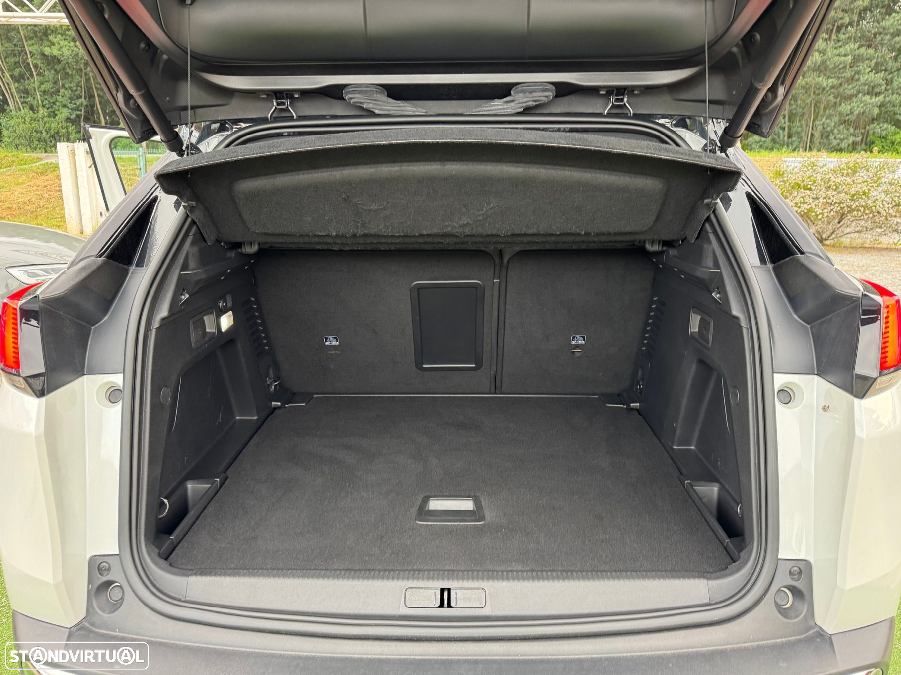 Peugeot 3008 1.6 BlueHDi GT Line EAT6 - 29