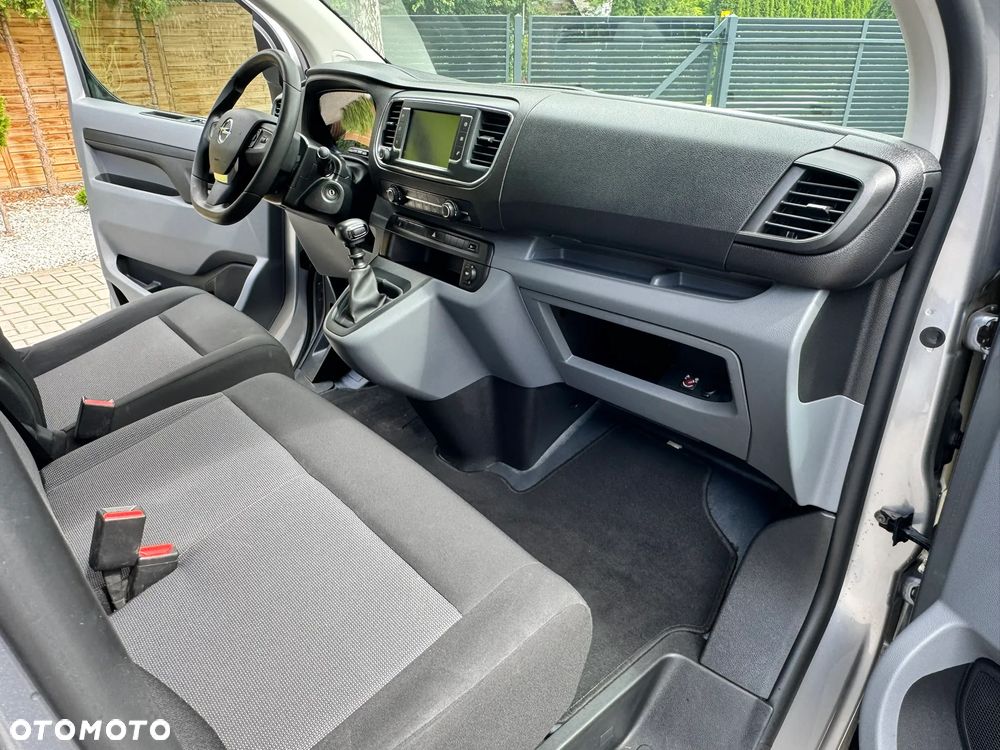 Opel Vivaro Kombi Extra Long 2,7t Enjoy - 22