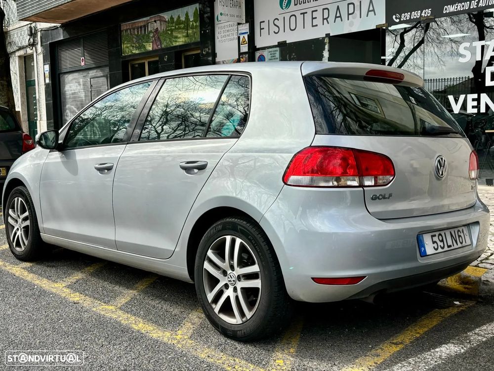 VW Golf 1.6 TDi Confortline - 5