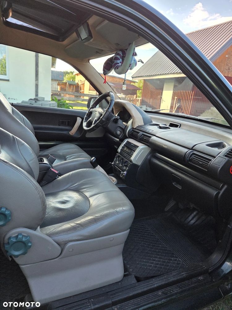 Land Rover Freelander - 11