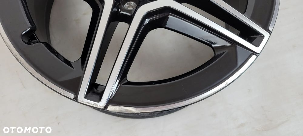 FELGA 7,5X18 ET49 5X112 MERCEDES A-KLASA W177 AMG A1774011500 - 4