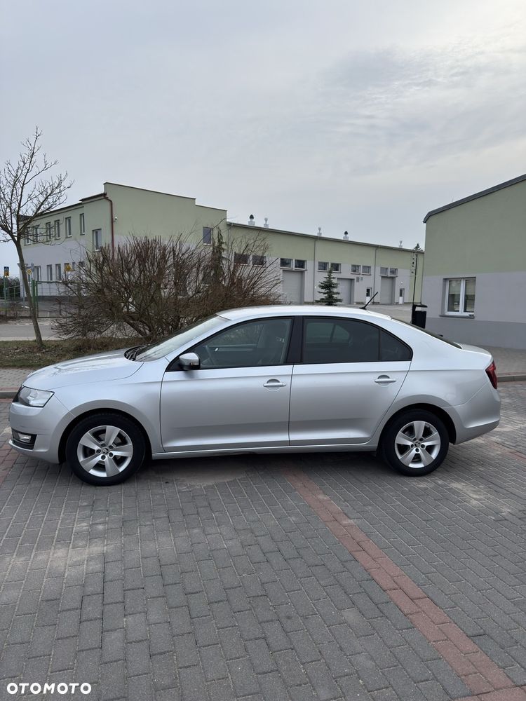 Skoda RAPID 1.0 TSI Ambition - 2