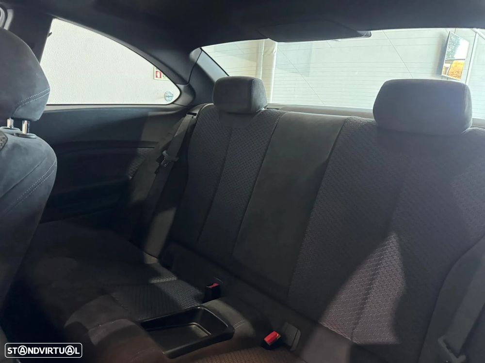 BMW 220 d Coupe Pack M - 19