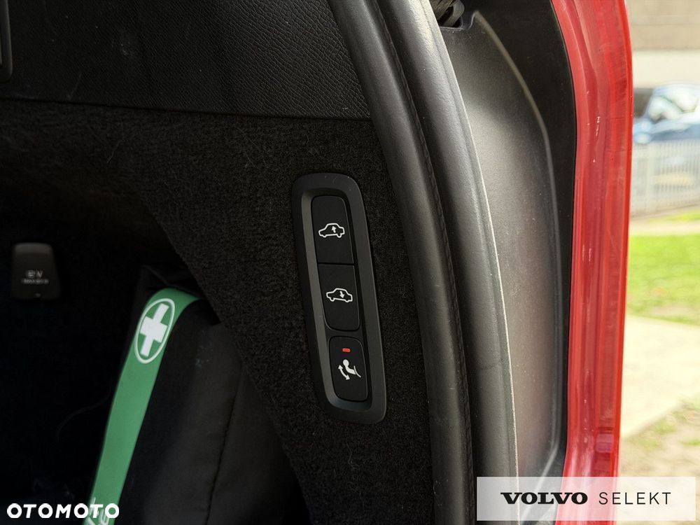 Volvo XC 90 - 13