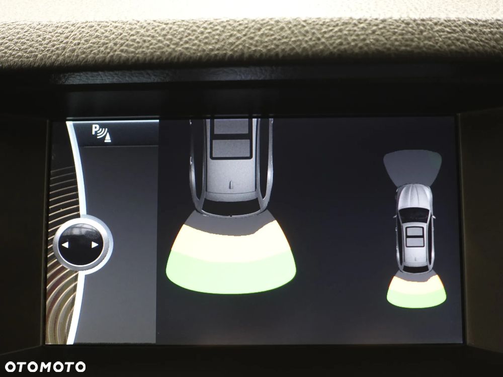 BMW Seria 5 525d xDrive Sport-Aut Modern Line - 36