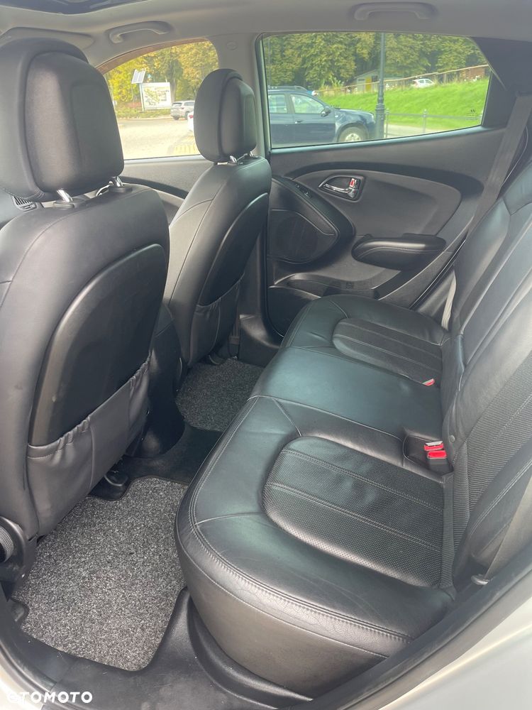 Hyundai ix35 2.0 4WD Automatik Premium - 11