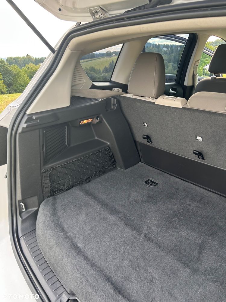Ford C-MAX - 13