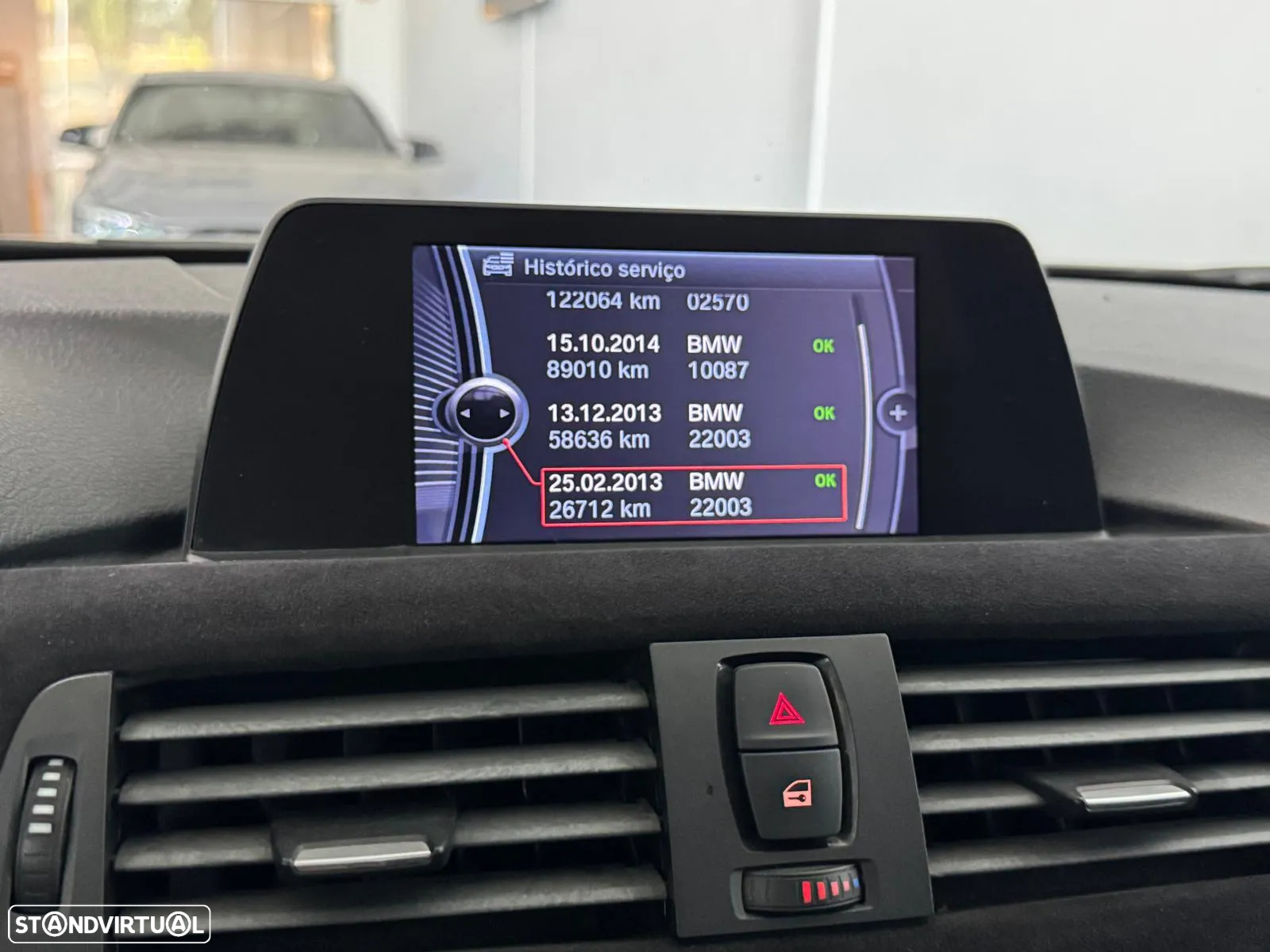 BMW 320 d EfficientDynamics Auto - 31