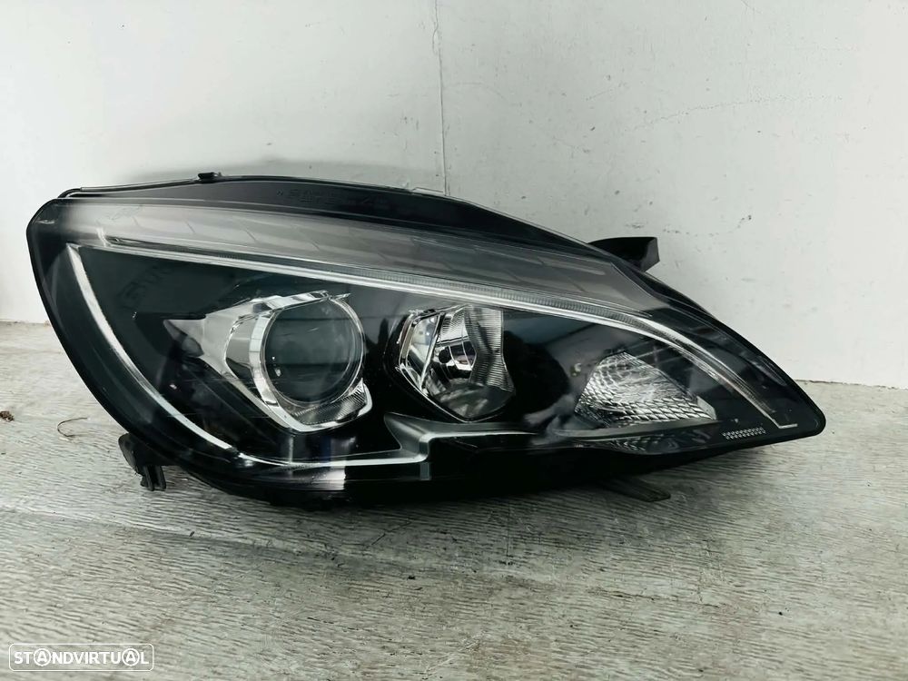 Farol Direito Peugeot 308 (Led) - 17/21 - 1
