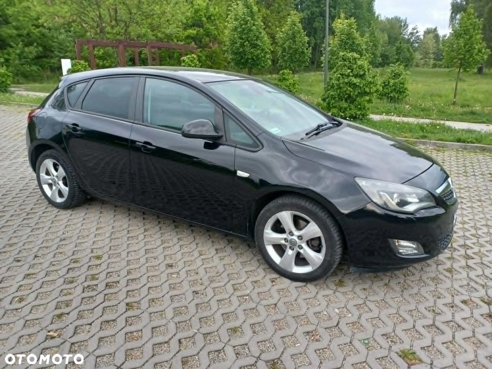 Opel Astra 1.7 CDTI DPF Innovation - 13