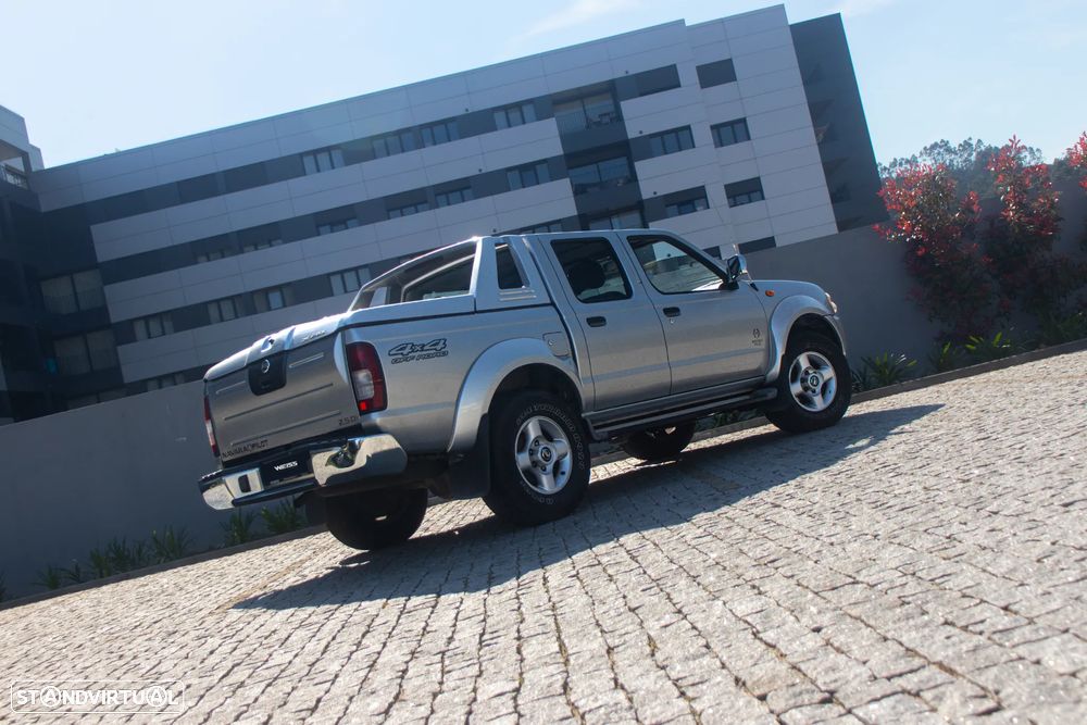 Nissan Navara 2.5 dCi CD Pilot - 3