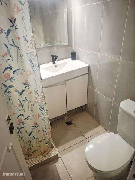 T1 + 1 para venda em Albufeira 270.000 euros, com vista mar - Grande imagem: 4/12