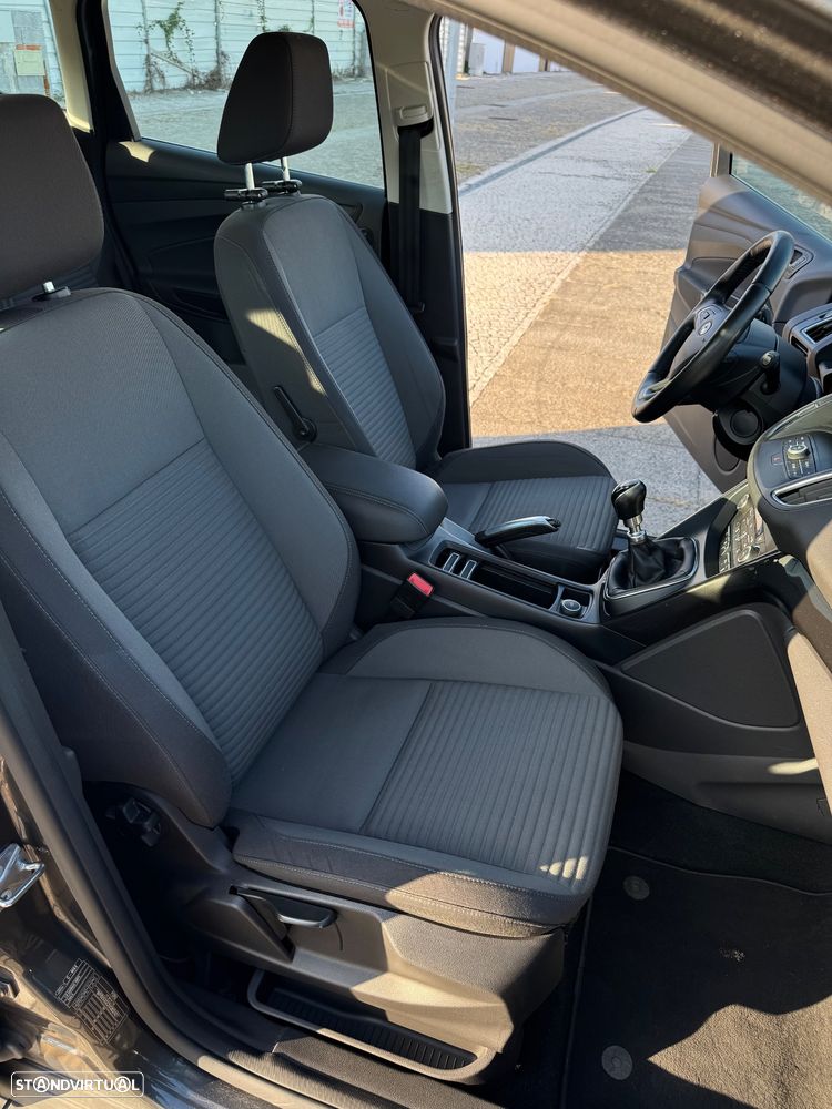 Ford C-Max 1.0 Ecoboost S&S Titanium - 16