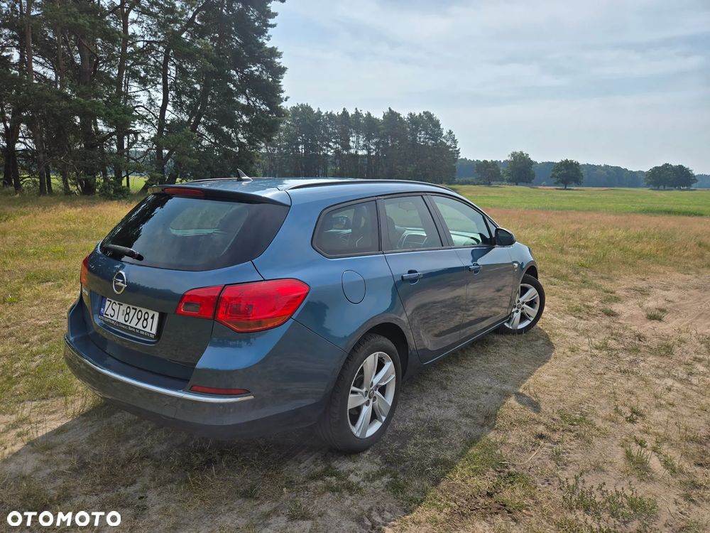 Opel Astra 1.6 Sport - 9