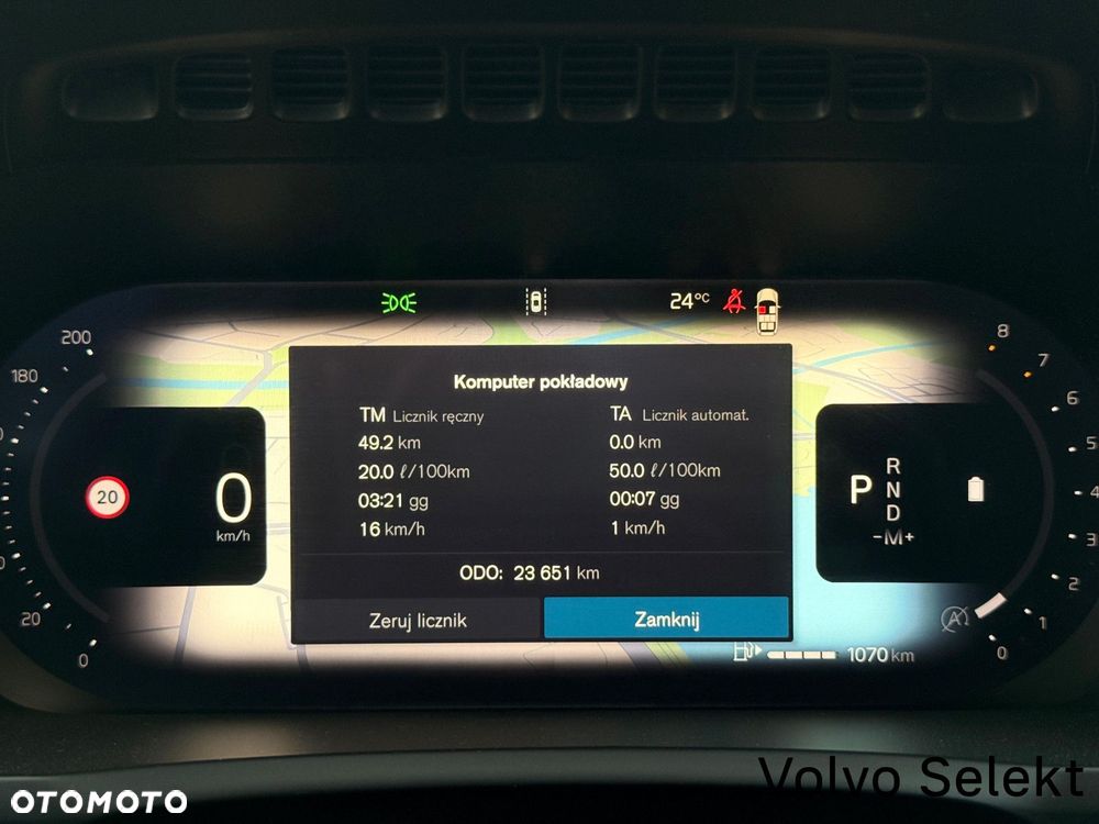 Volvo XC 90 - 22