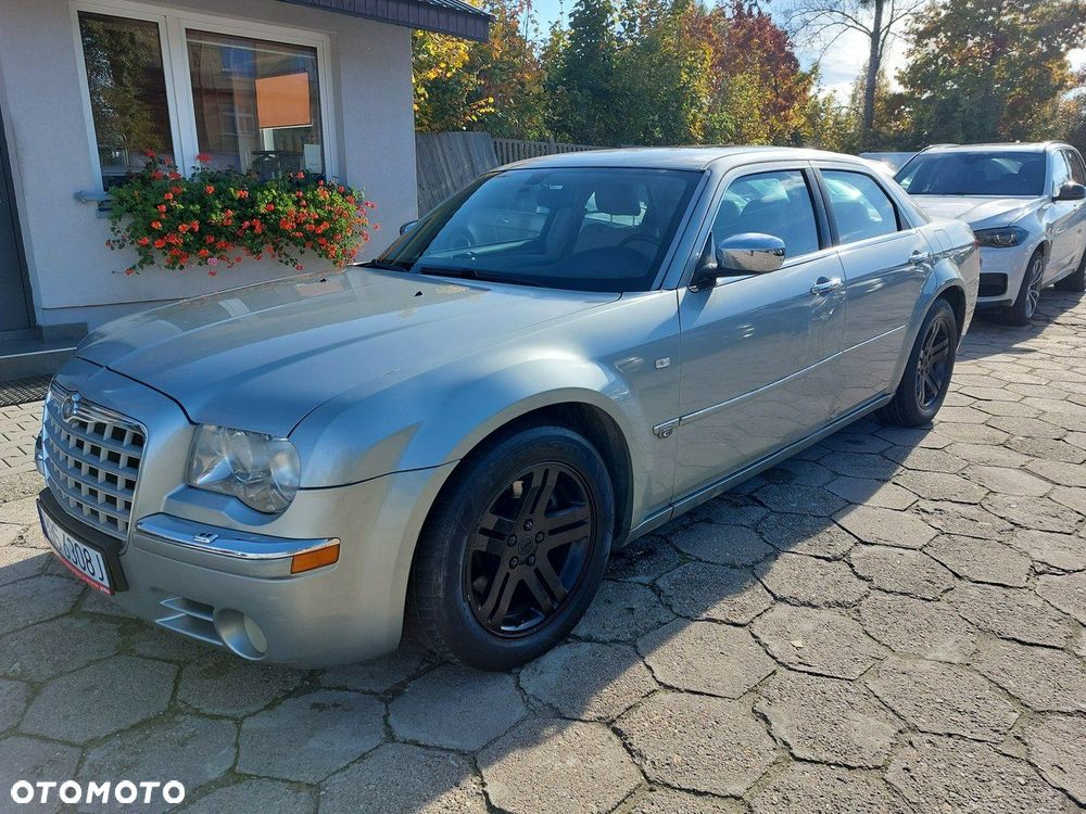 Chrysler 300C - 6