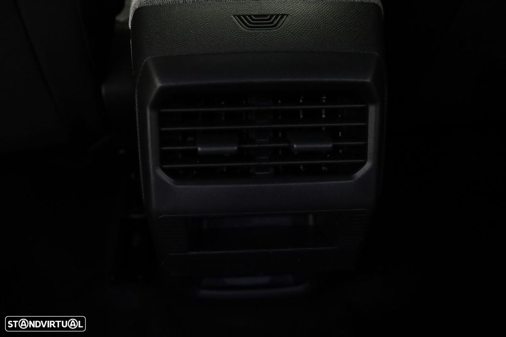 Peugeot 3008 1.2 Hybrid Allure e-DCS6 - 20