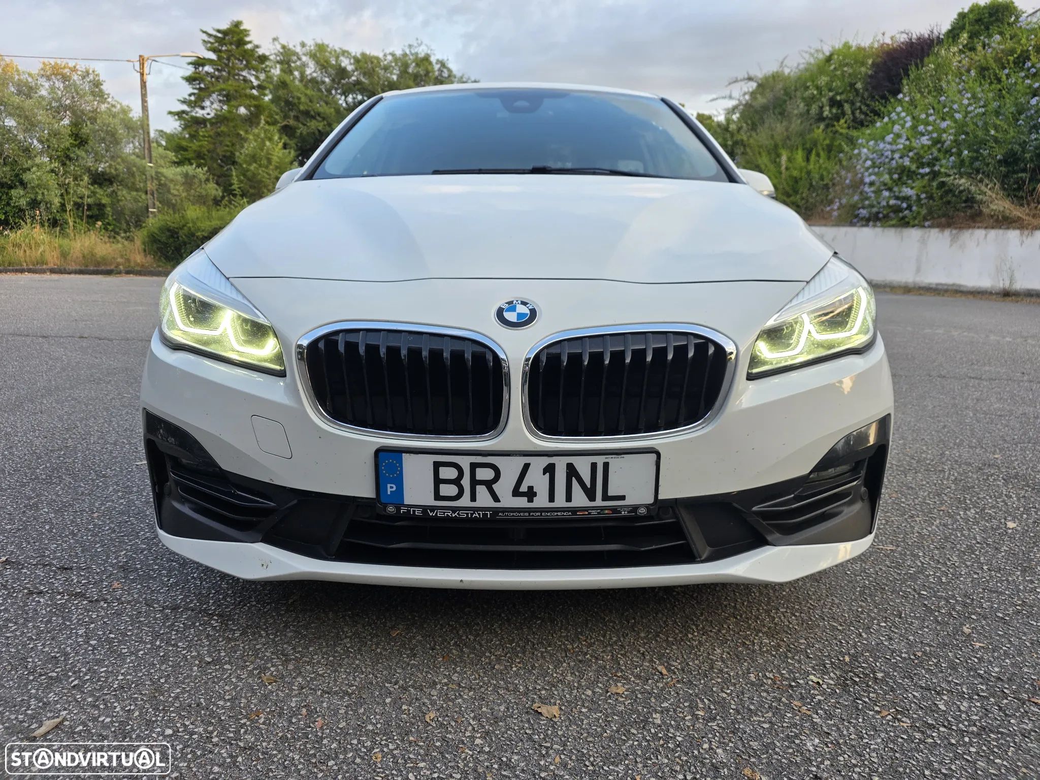 BMW 218 Gran Tourer d xDrive Sport-Aut. - 1