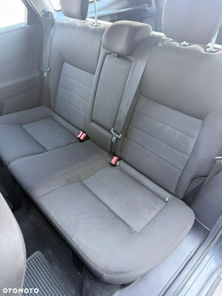 Ford Mondeo 2.0 FF Titanium - 14