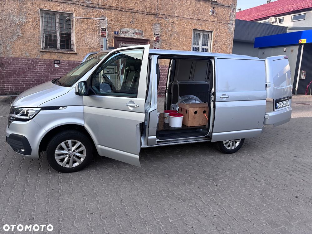Volkswagen Transporter - 16