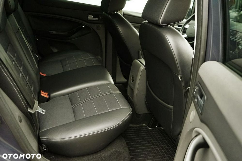 Ford Kuga 2.0 TDCi Titanium S - 15
