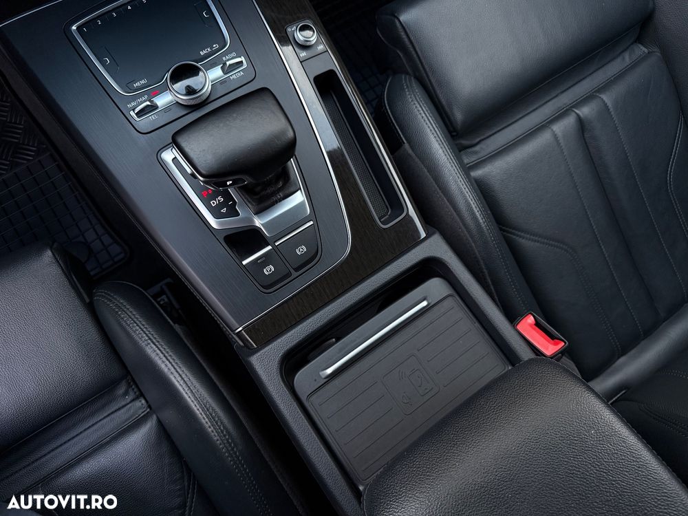 Audi Q5 2.0 TDI Quattro S tronic - 28