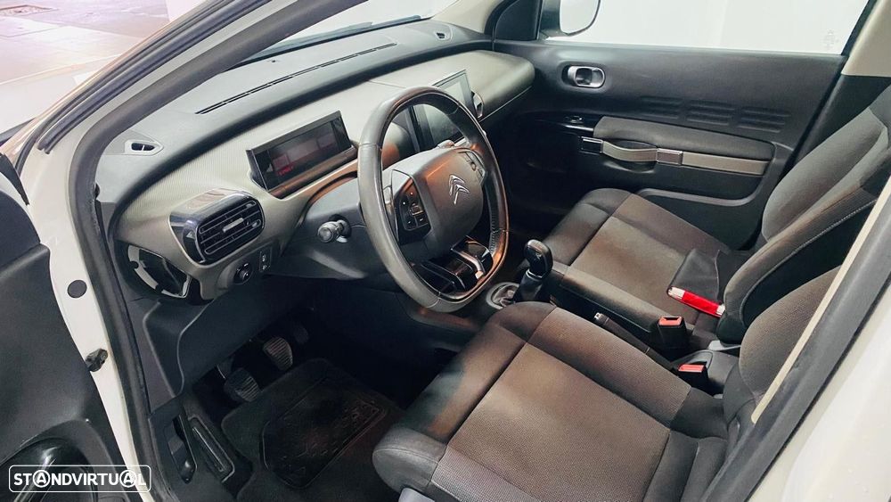 Citroën C4 Cactus 1.2 PureTech Shine - 2