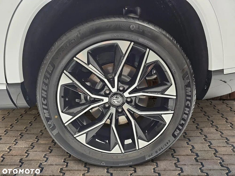 MG S9 - 17