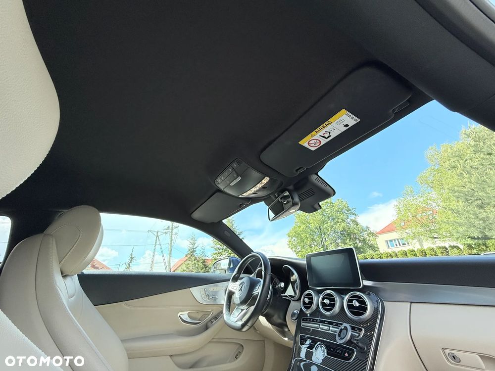 Mercedes-Benz Klasa C 300 7G-TRONIC - 18