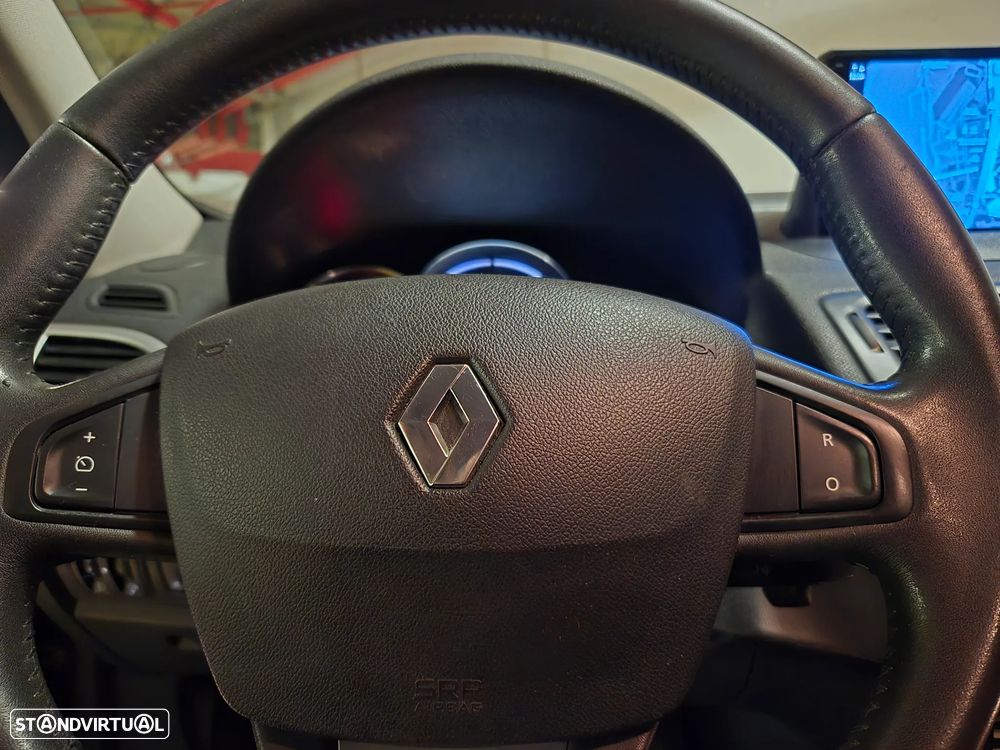 Renault Mégane Sport Tourer 1.5 dCi Dynamique - 26