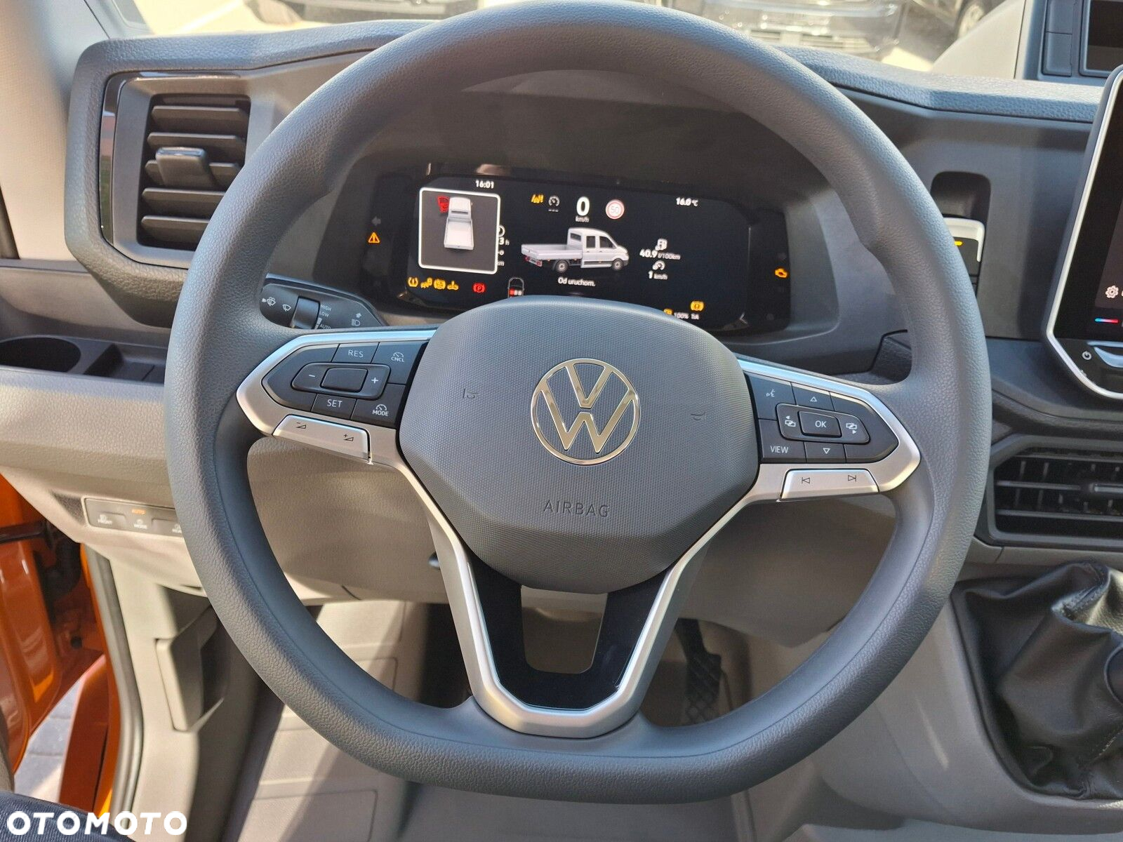 Volkswagen Crafter - 13