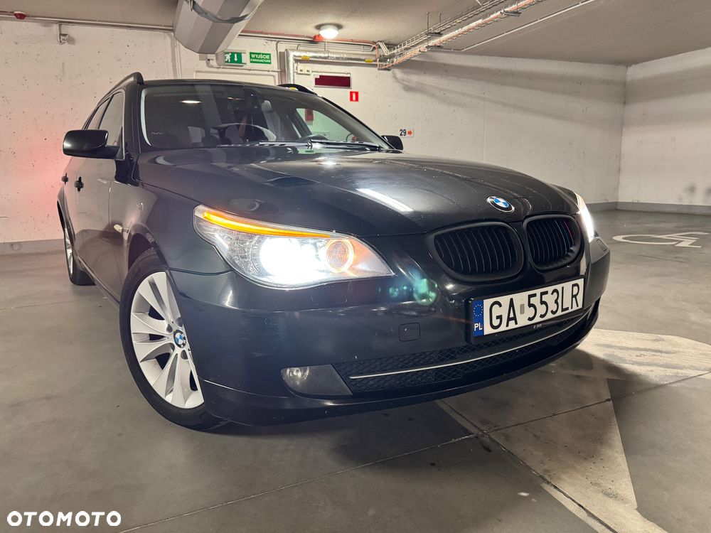 BMW Seria 5 523i Touring Edition Exclusive - 14