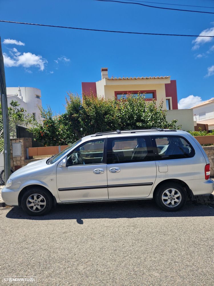 Kia Carnival 2.9 CRDi EX Aut. - 2