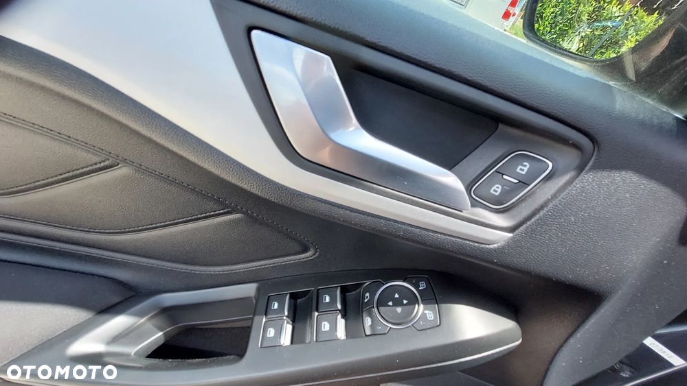 Ford Focus 1.5 EcoBlue STart-Stopp-System TREND - 17