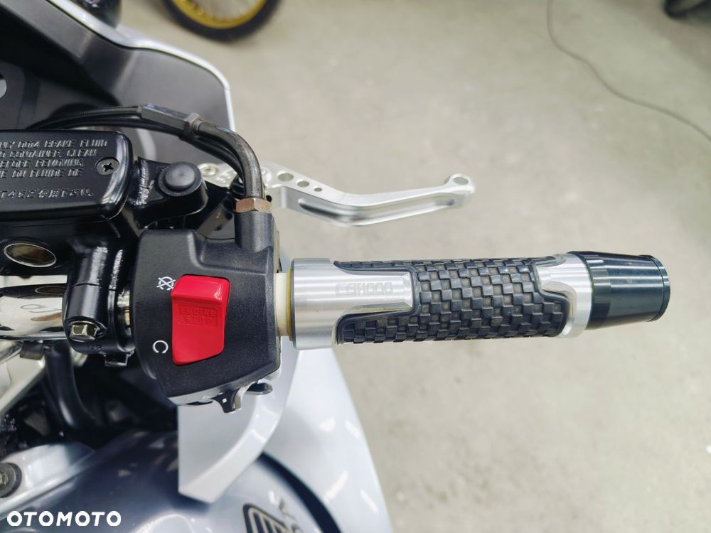 Honda CBF - 16