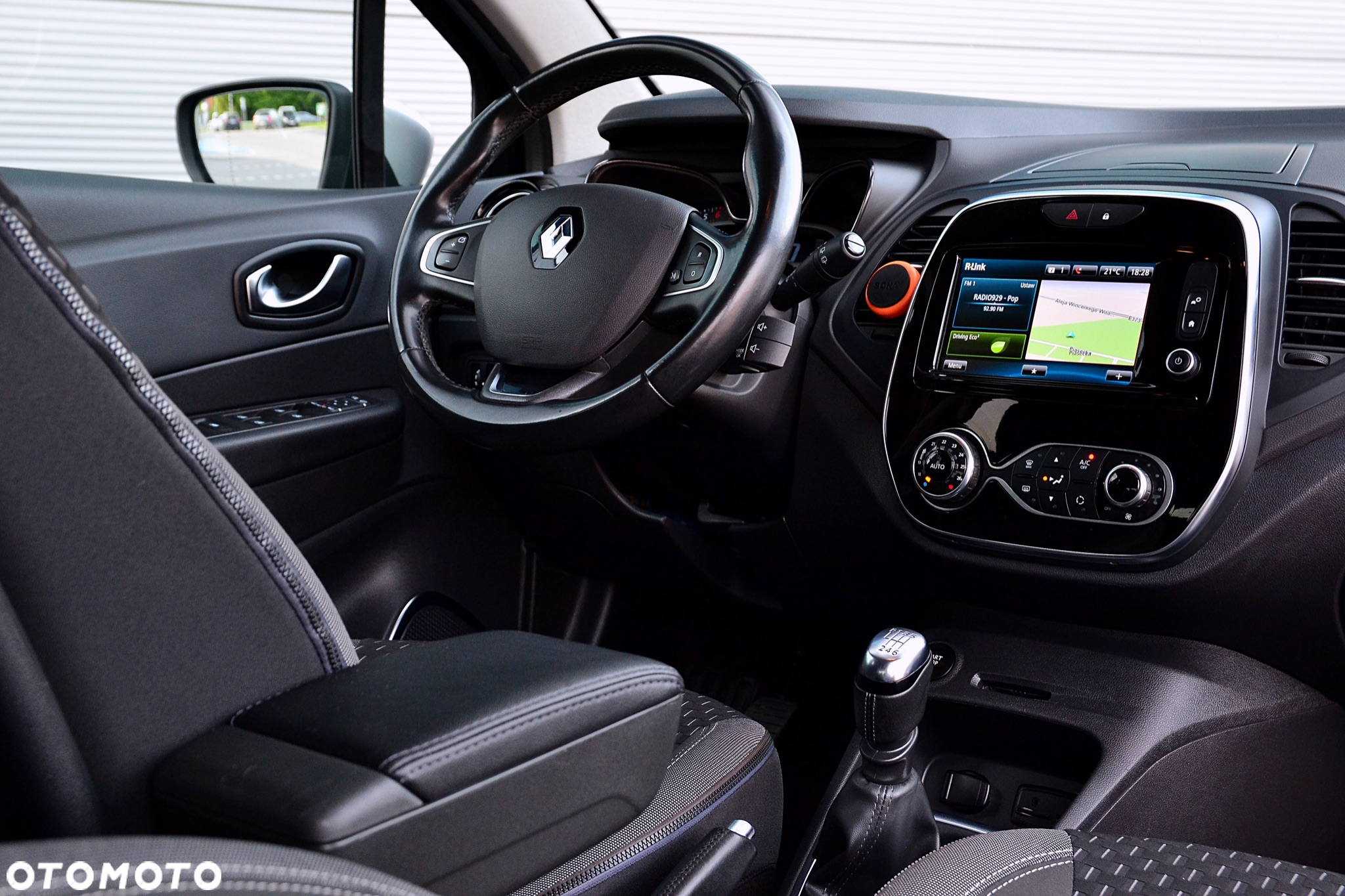 Renault Captur 1.3 TCe Intens - 16