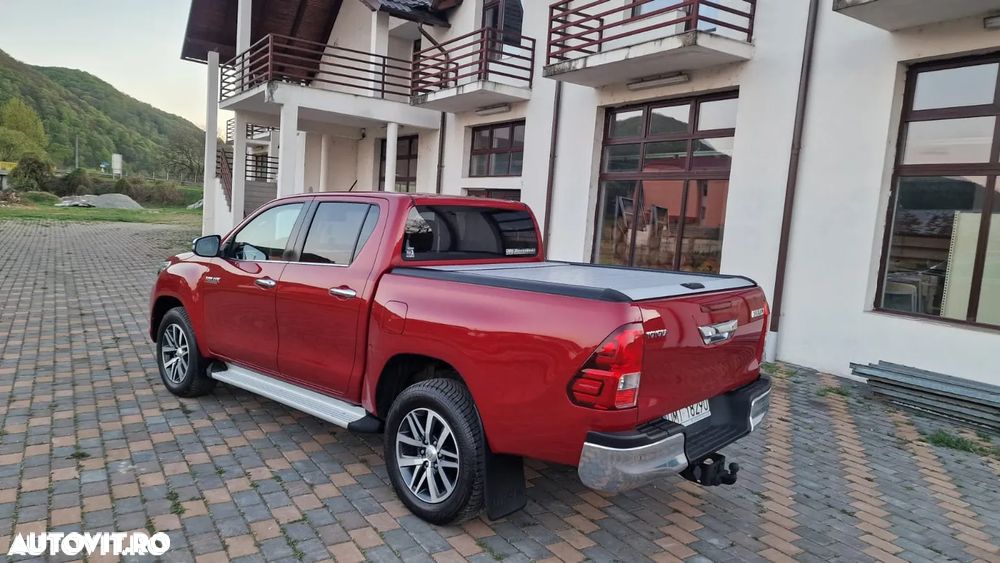 Toyota Hilux 4x4 Double Cab Autm. Executive - 9