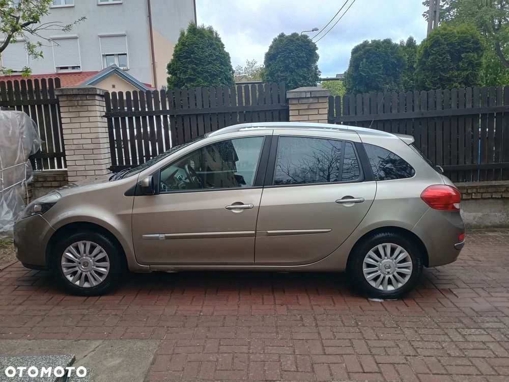 Renault Clio 1.2 16V All Inclusive - 2