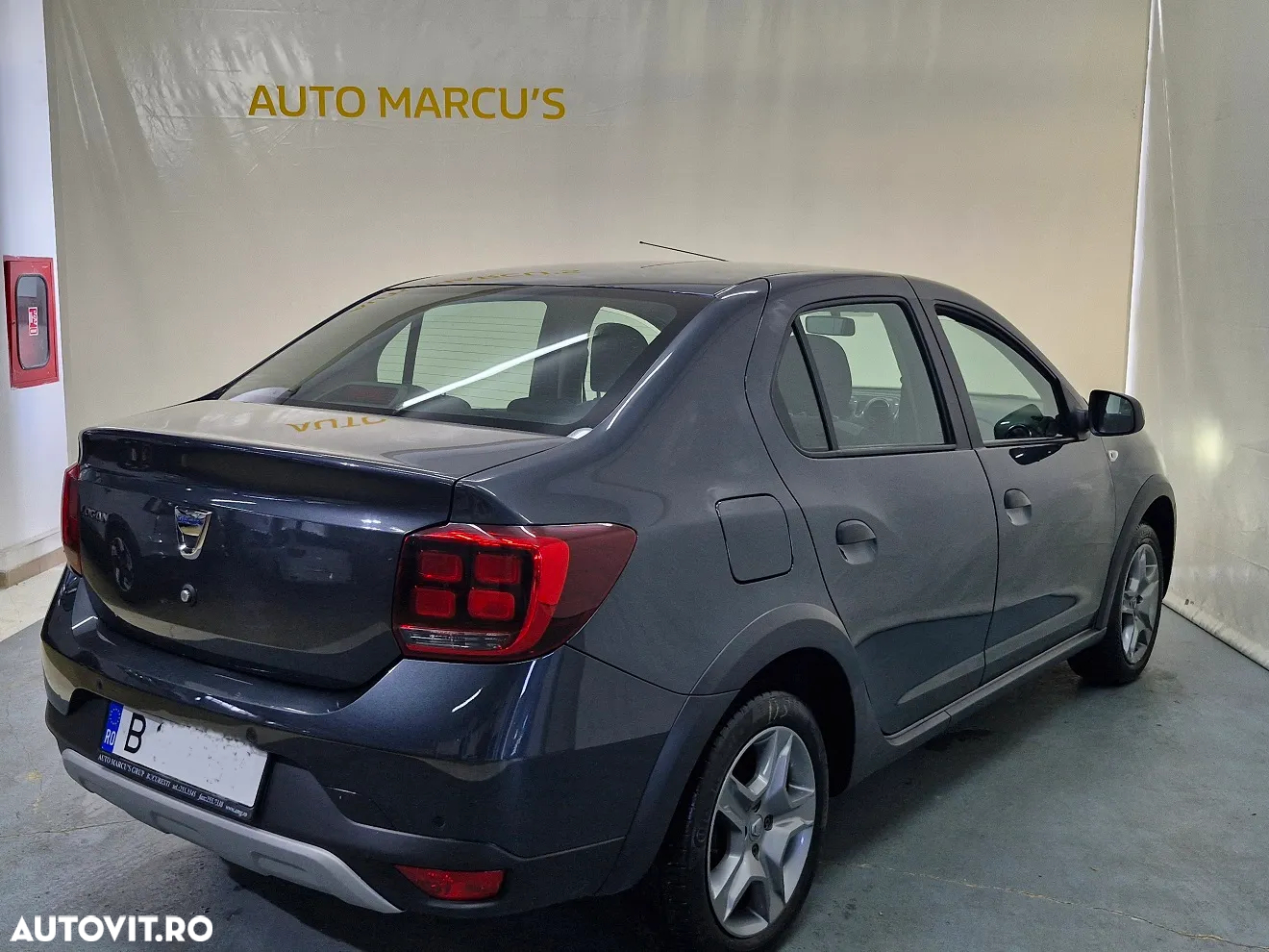 Dacia Logan Stepway 0.9 TCe - 2