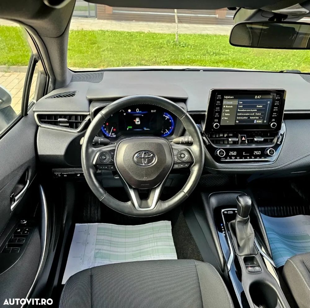 Toyota Corolla 1.8 Business Edition - 9