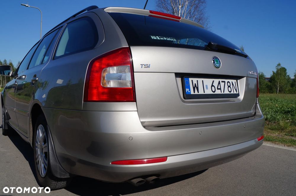 Skoda Octavia 1.4 TSI Ambition - 11