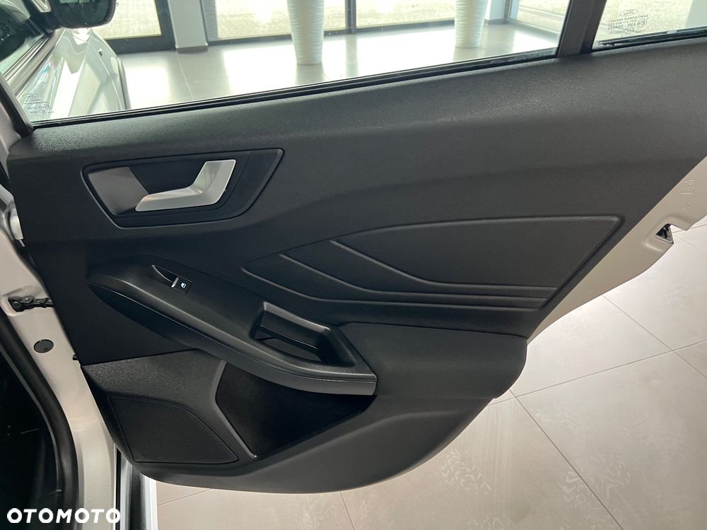 Ford Focus 1.5 EcoBlue Start-Stopp-System ACTIVE - 32