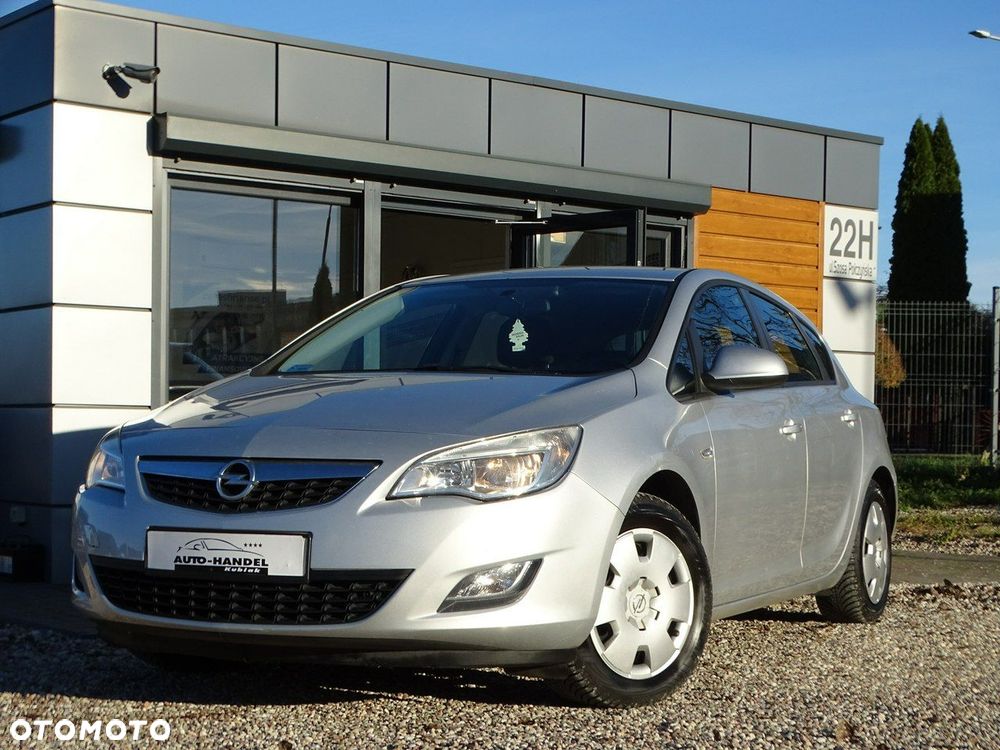 Opel Astra - 1
