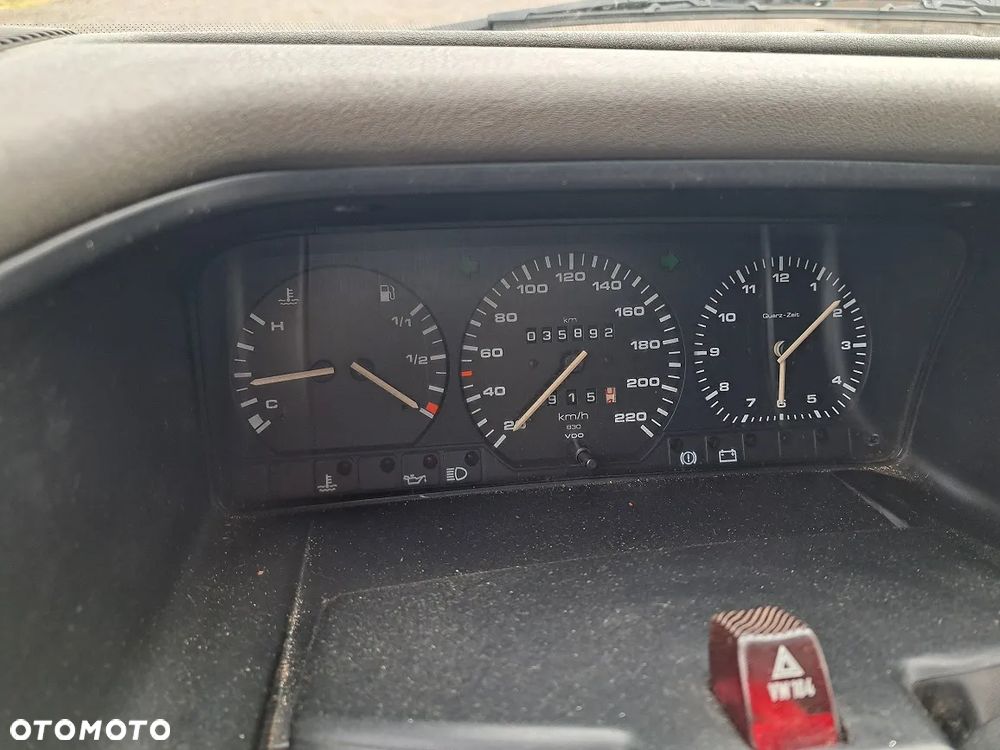 Volkswagen Transporter - 16